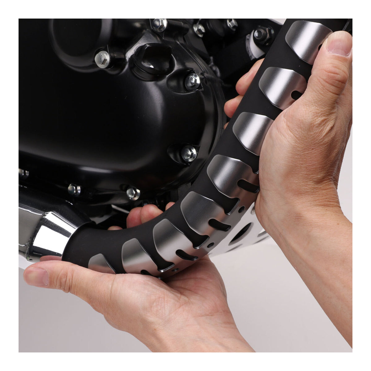 DRC 4-Stroke Universal Exhaust Pipe Guard - Titanium